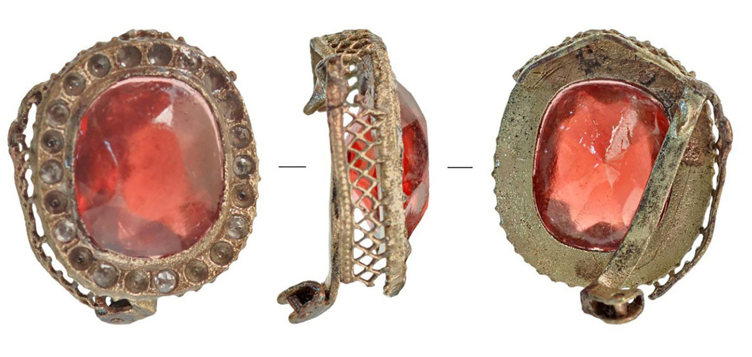 Жителям Москвы показали ювелирные находки археологов