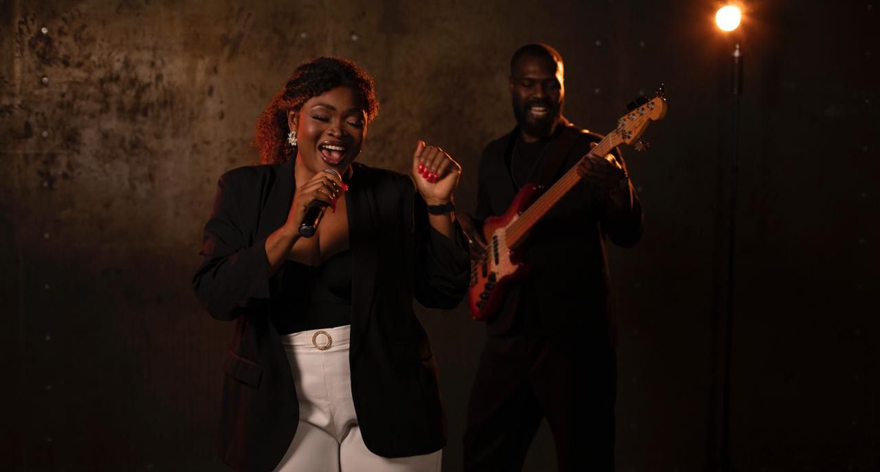 концерт «Винтажный джаз на панорамной крыше при свечах»