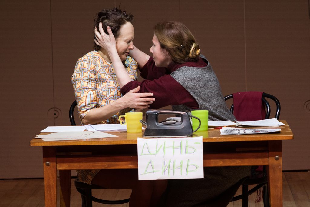 спектакль «Про мою маму и про меня» в Электротеатре «Станиславский»