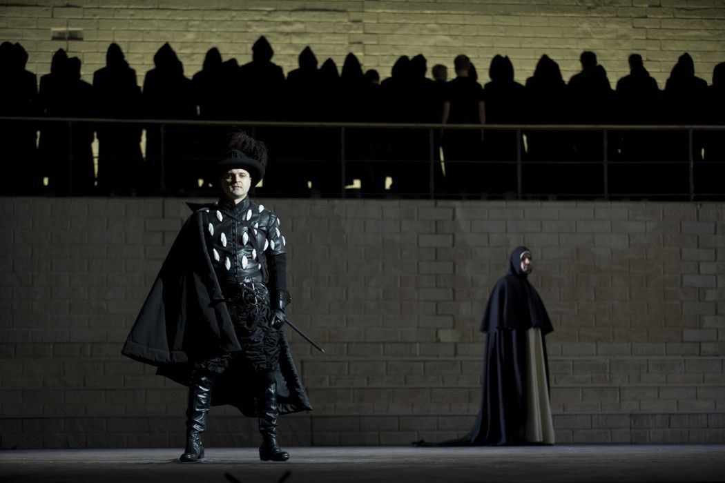 опера «Лючия ди Ламмермур» в Театре имени К. С. Станиславского и Вл. И. Немировича­-Данченко