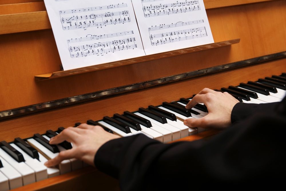 концерт «Дебюсси. Ноктюрны. Пуленк. Концерт для двух фортепиано с оркестром. Дворжак. Девятая симфония» — фото 1