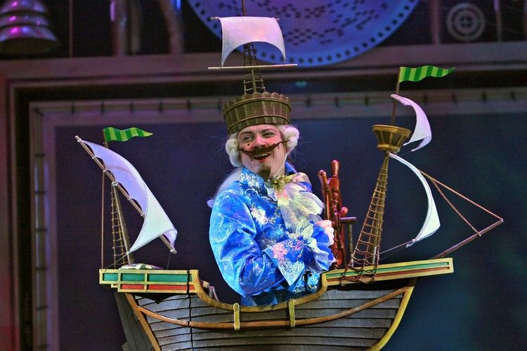 спектакль «Королевская корова» в Театре «Et Сetera»