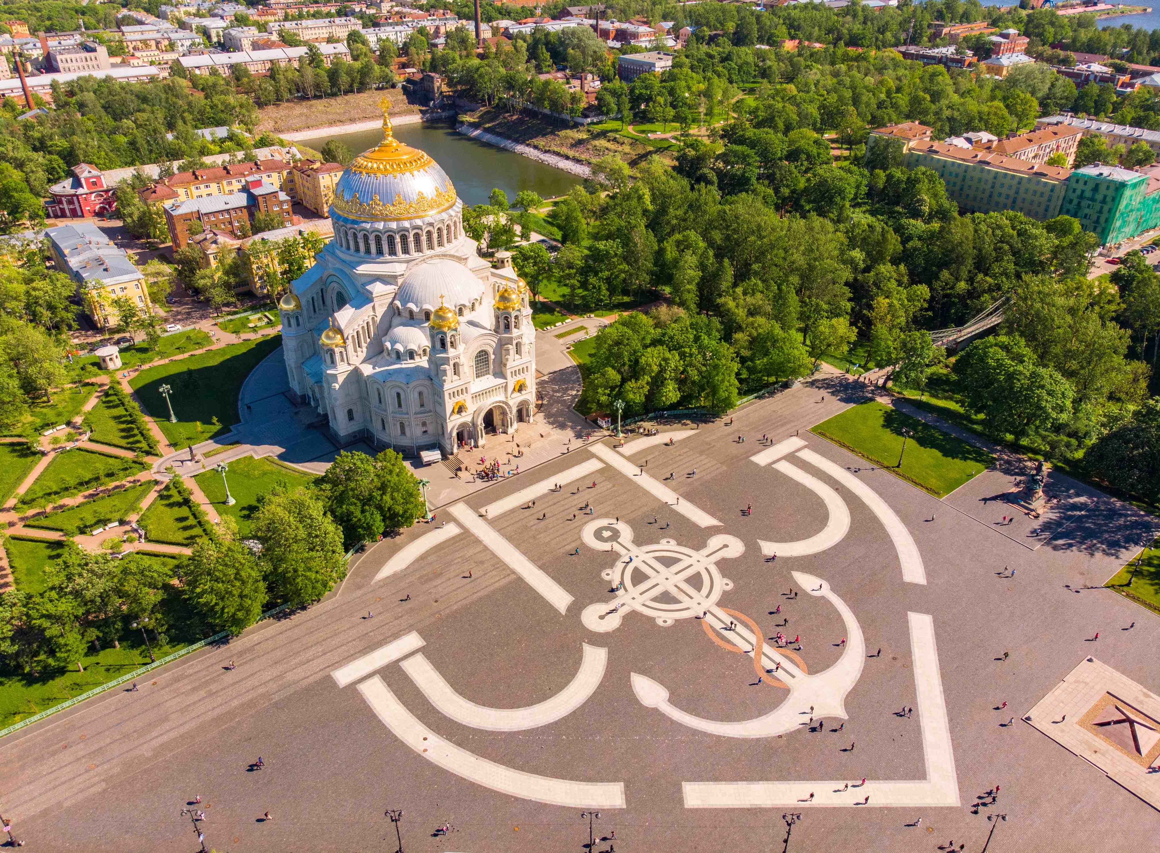 автобусная экскурсия в Кронштадт с прогулкой на теплоходе со скидкой до 30% — фото 1
