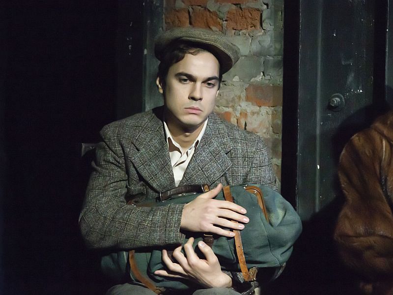 спектакль «Дневник Анны Франк» в Театре имени Евг. Вахтангова (Симоновская сцена)