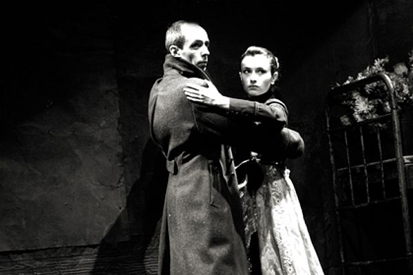 спектакль «Забыть или больше не жить» в Театре «Около дома Станиславского»