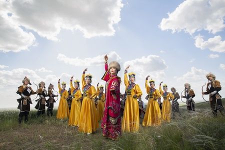 Концерт Государственного академического ансамбля песни и танца Калмыкии «Тюльпан»