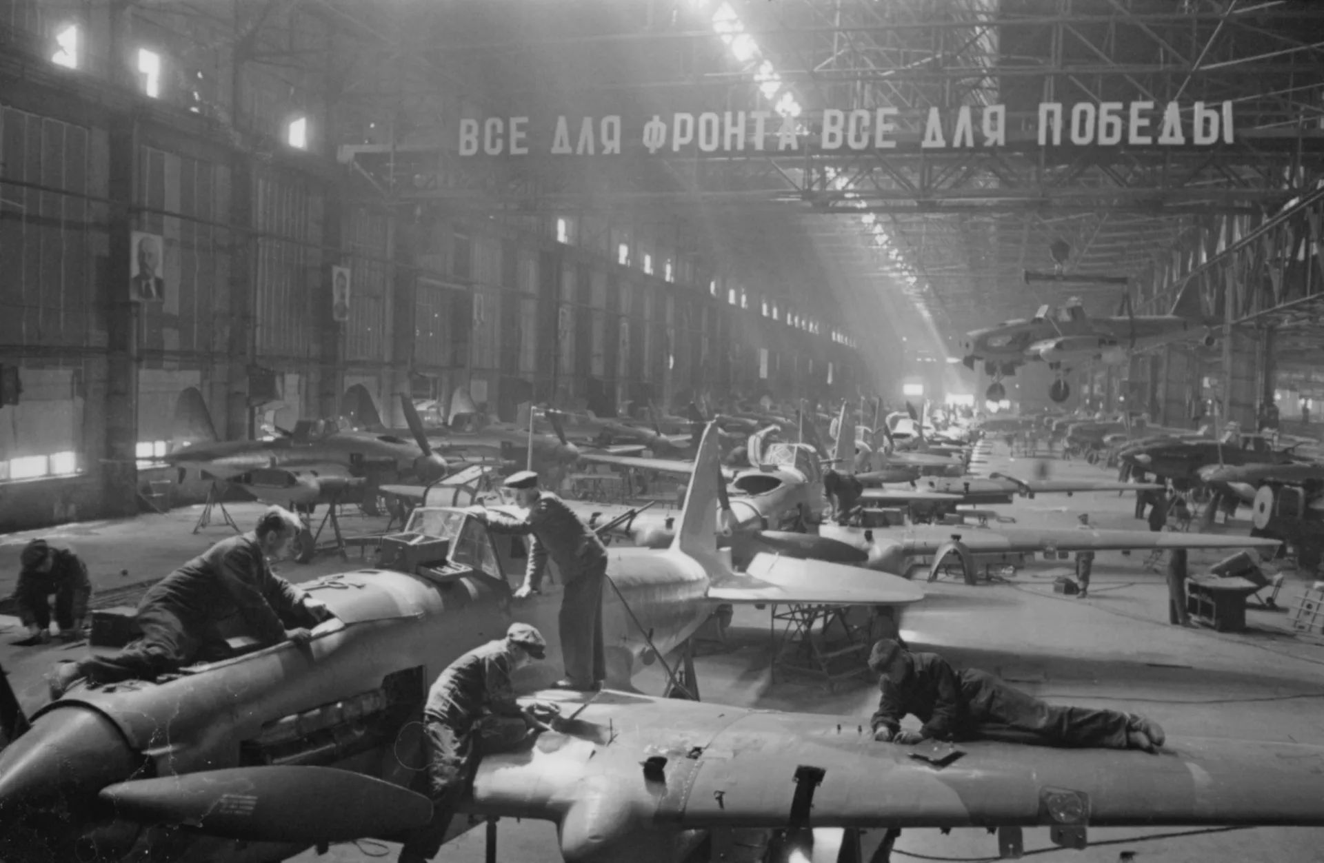 Выставка «Я всемогущ — я авиатор!» фото 2