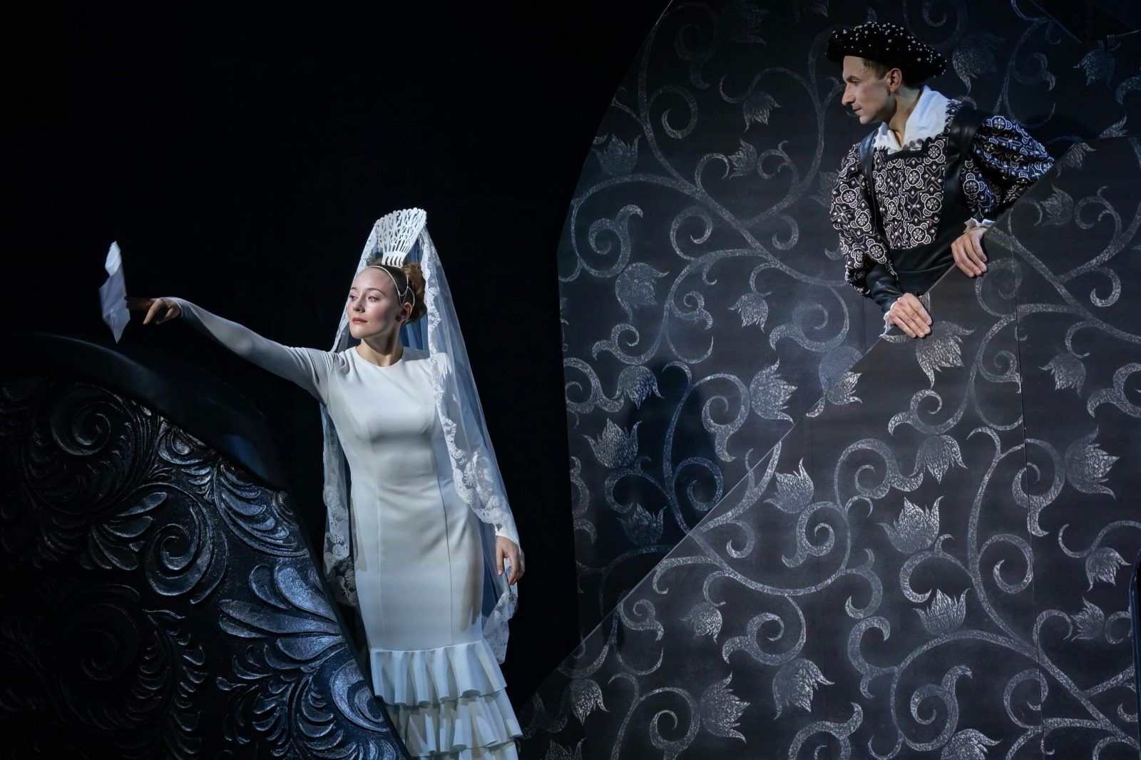 Спектакль «Севильский цирюльник» в Театре имени Вахтангова фото 5