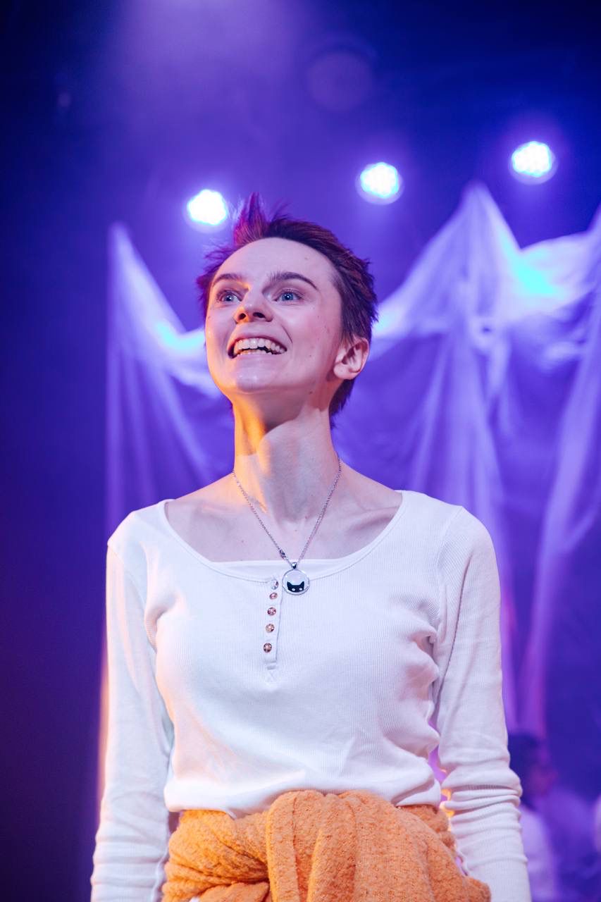 спектакль «Как я была гадиной» в постановке театрального проекта «Ноунейм»