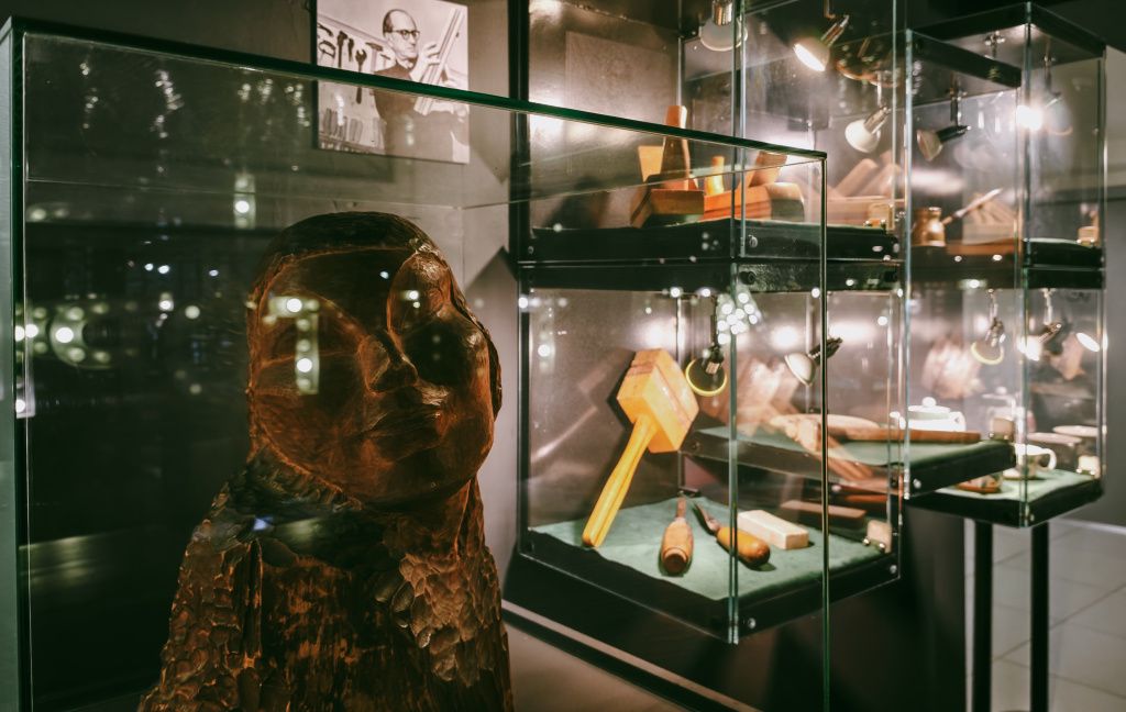 выставка «Юбиляры: 125 лет со дня рождения Михаила Ромма»