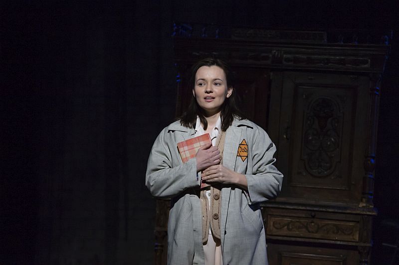 спектакль «Дневник Анны Франк» в Театре имени Евг. Вахтангова (Симоновская сцена)