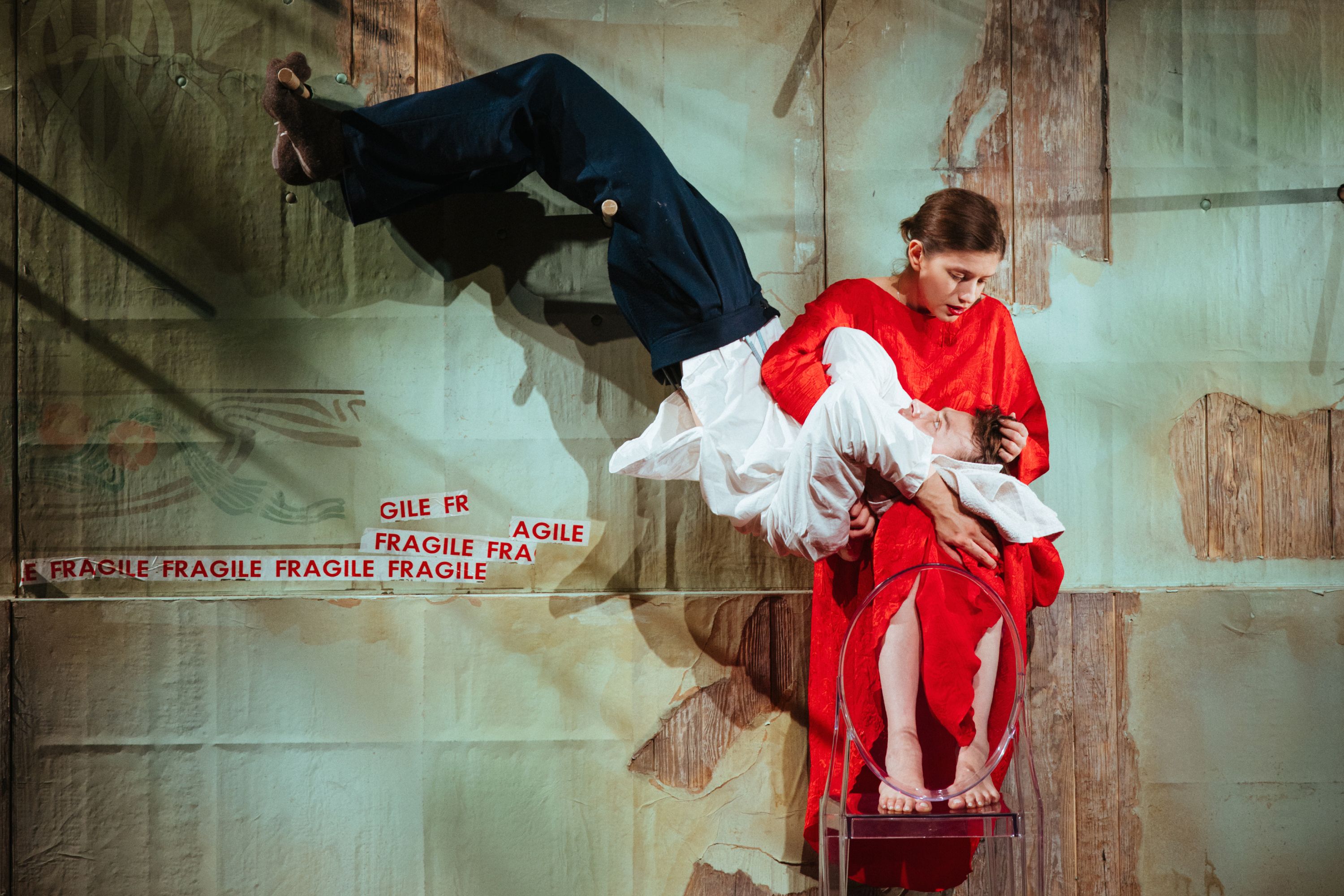 спектакль «Митина любовь» в МТЮЗ