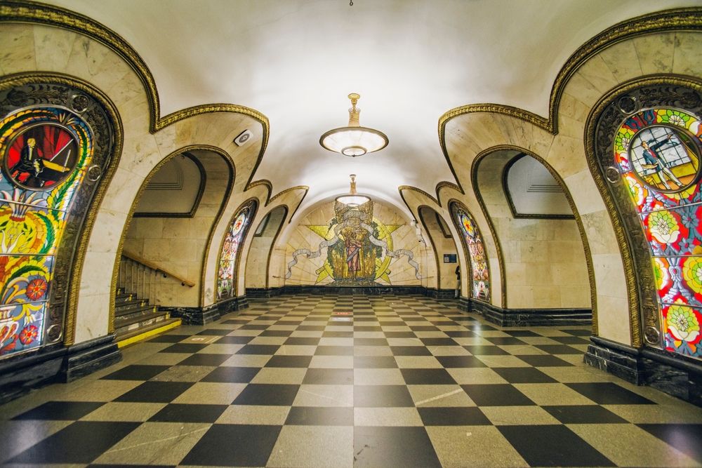 Лекция «Мозаики московского метро»