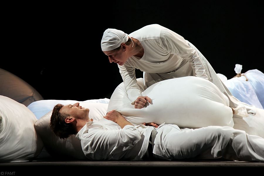 спектакль «Цветы для Элджернона» в РАМТе