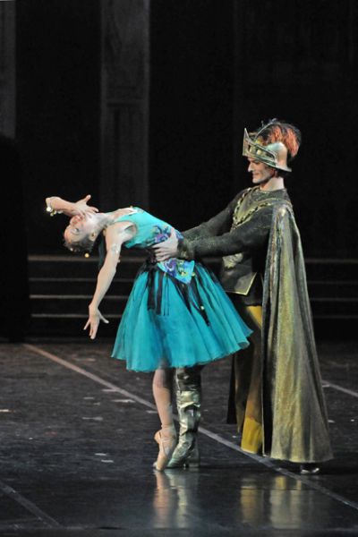 спектакль «Эсмеральда» в Театре имени К. С. Станиславского и Вл. И. Немировича­-Данченко