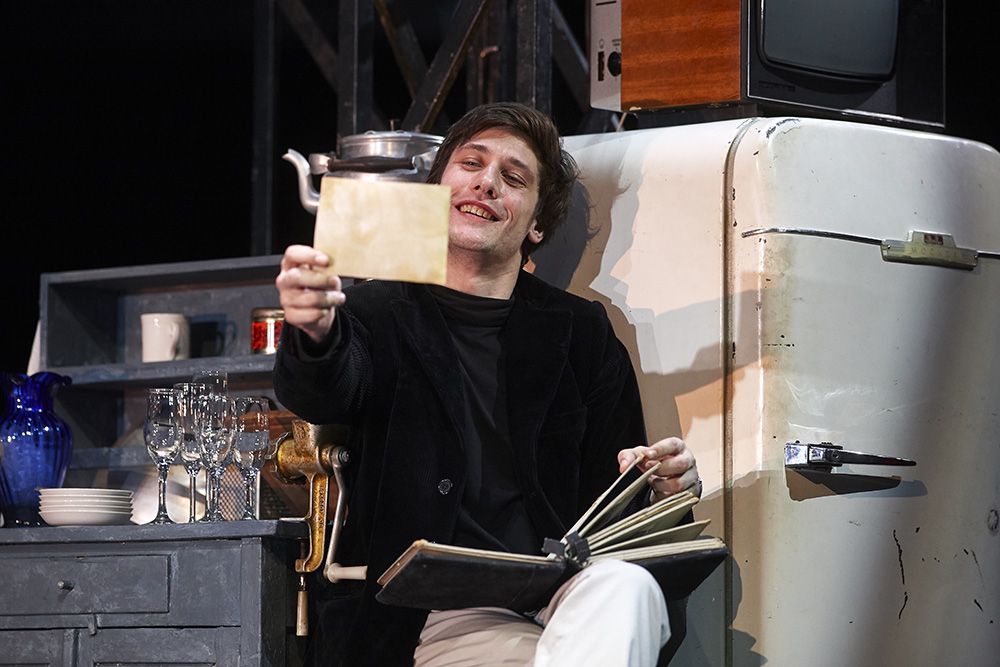 Спектакль «старший сын» в театре имени вл. маяковского