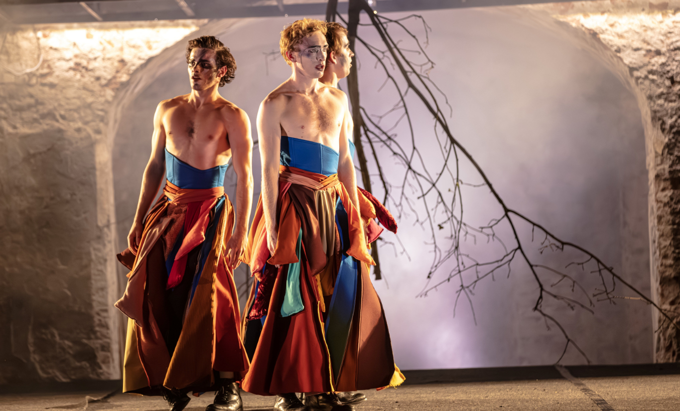 Программа от TheatreHD в кинотеатре «Авроре»