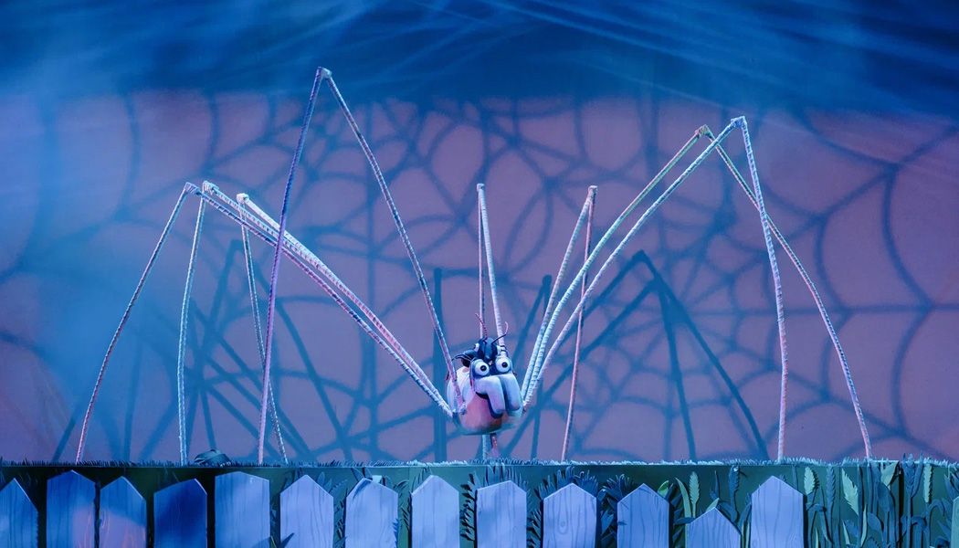 спектакль «Приключения муравья» в Театре кукол имени Образцова