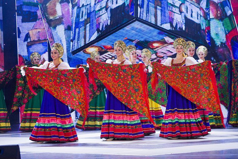 танцевальное шоу Театра танца «Гжель»