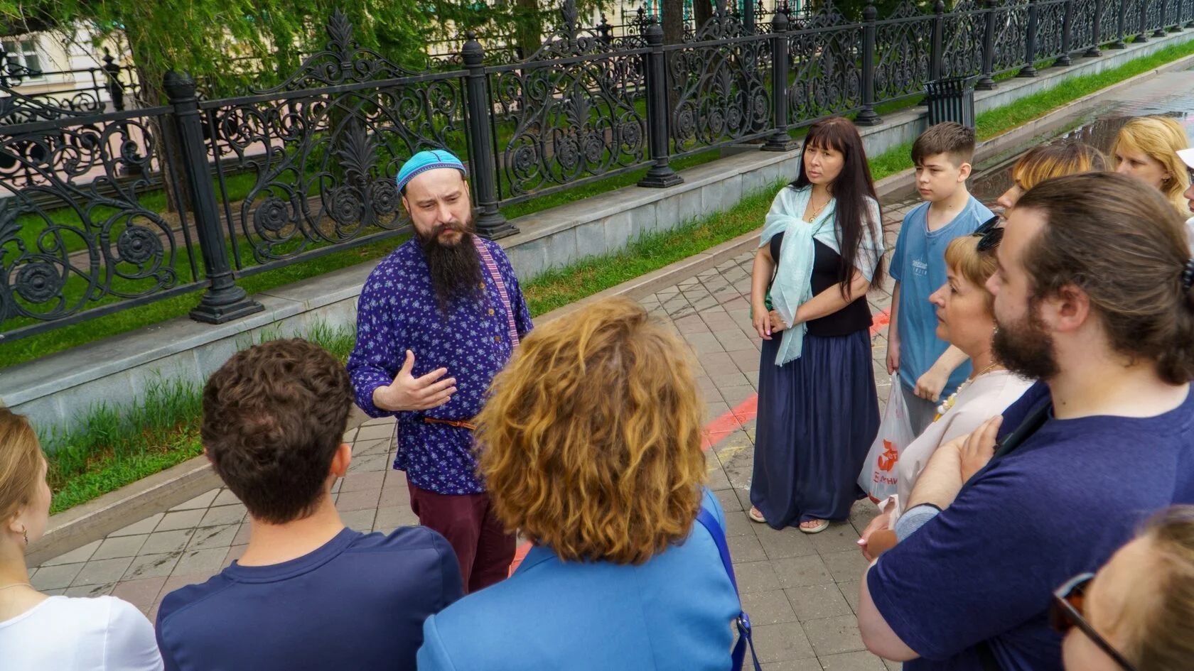 Прогулка «Исторические анекдоты Верхне-Вознесенской улицы»