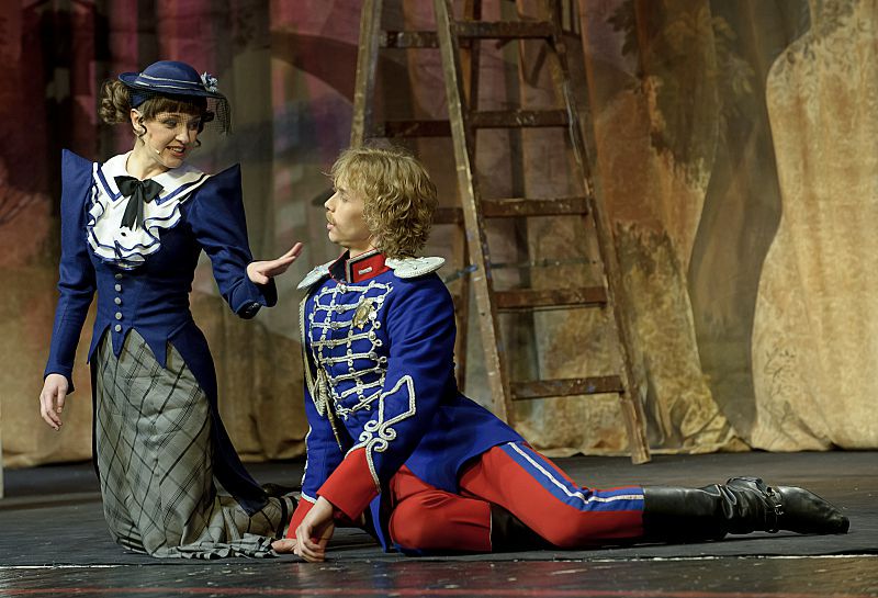 спектакль «Мадемуазель Нитуш» в Театре им. Вахтангова