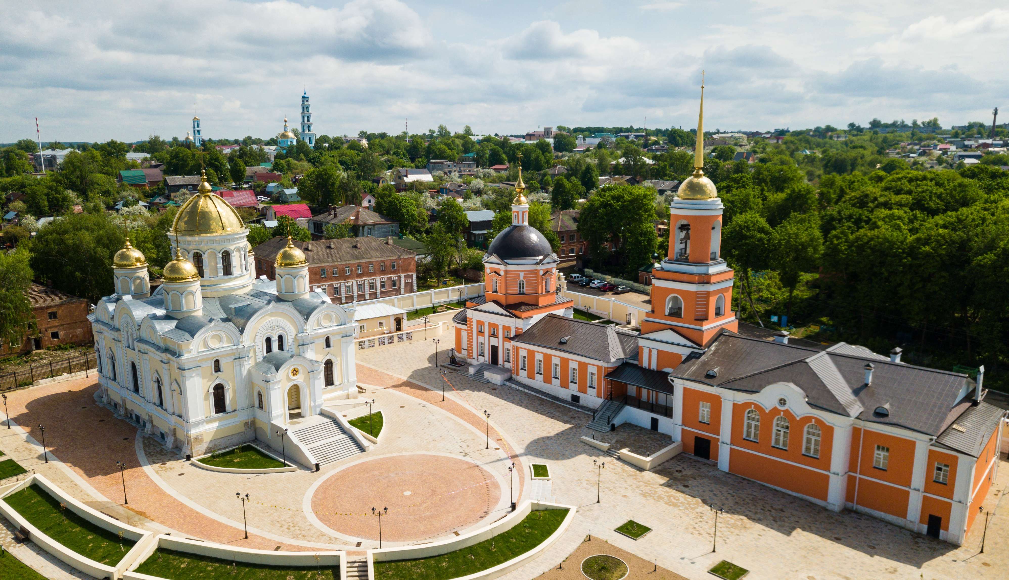 экспресс-тур по Кашире, Венёву, Туле, Крапивне и Дубне «Шарм провинции»