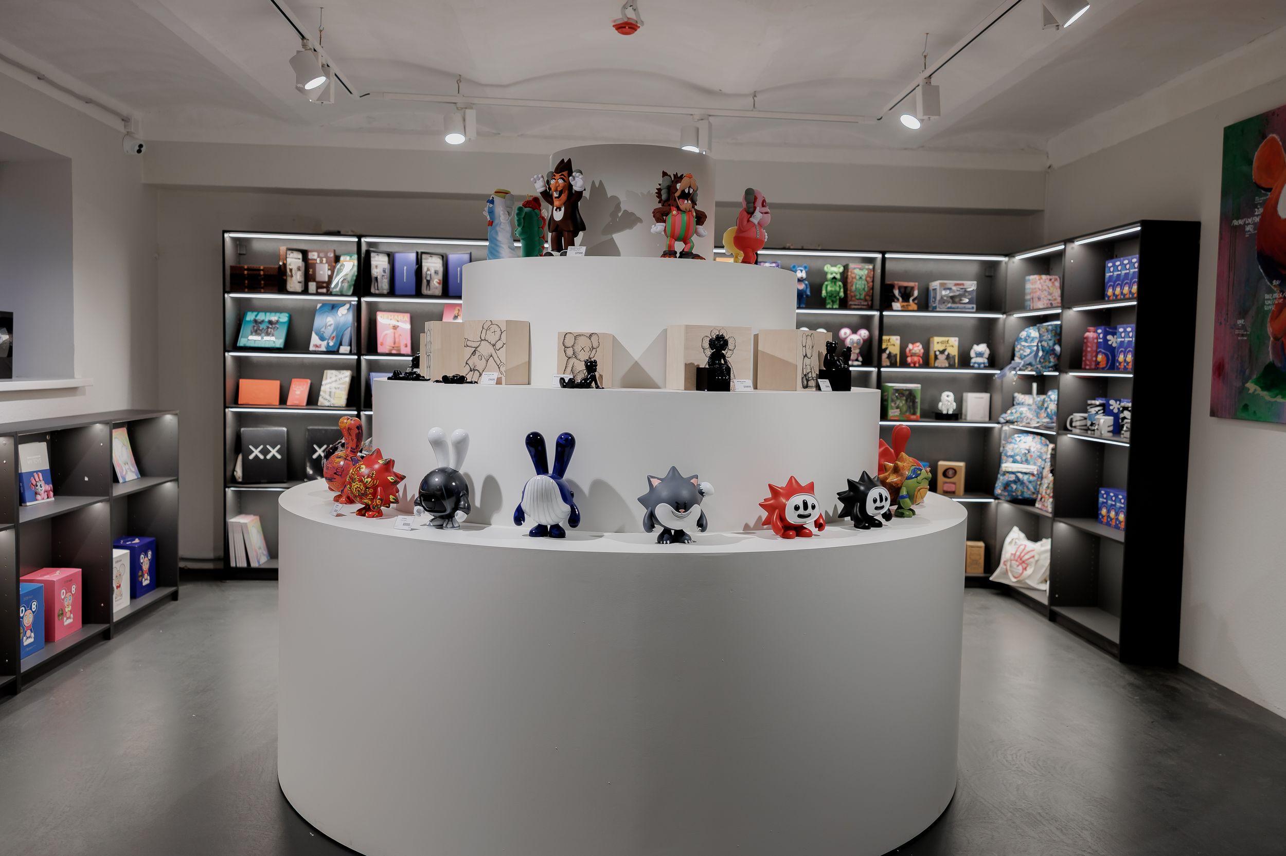 Выставка дизайнерских игрушек «Super Toys. Искусство внутри» фото 3