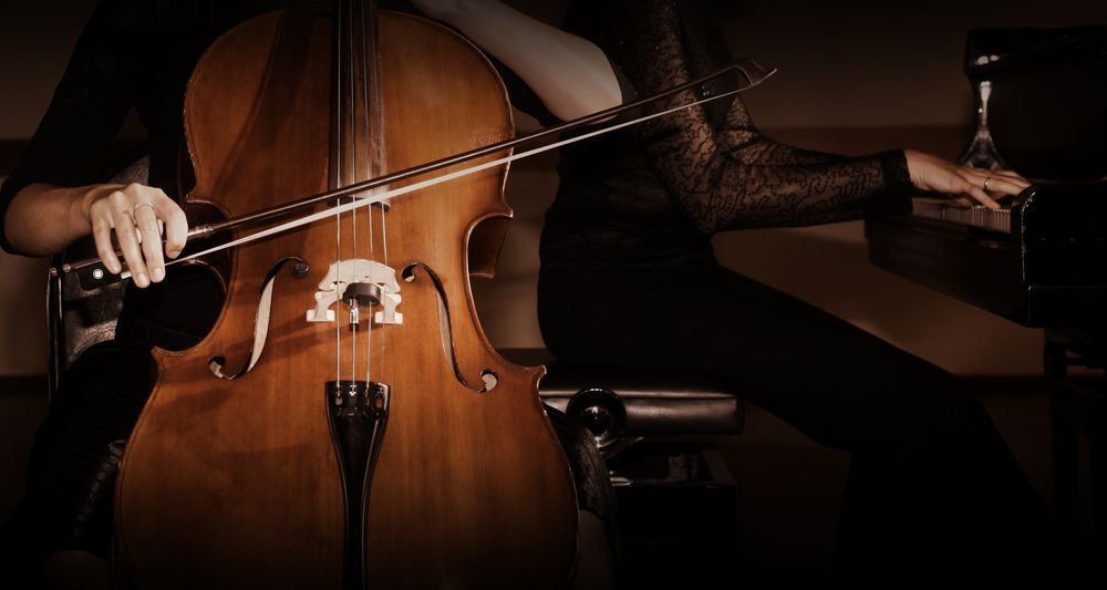 концерт «Simple Music Ensemble. Cellos. Apocalyptica» в пространстве «Хлебозавод»