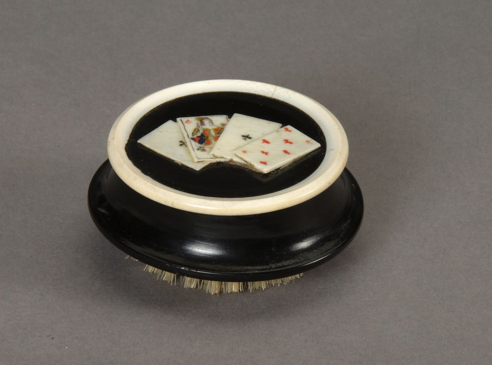 выставка «Я в карты не люблю играть...»