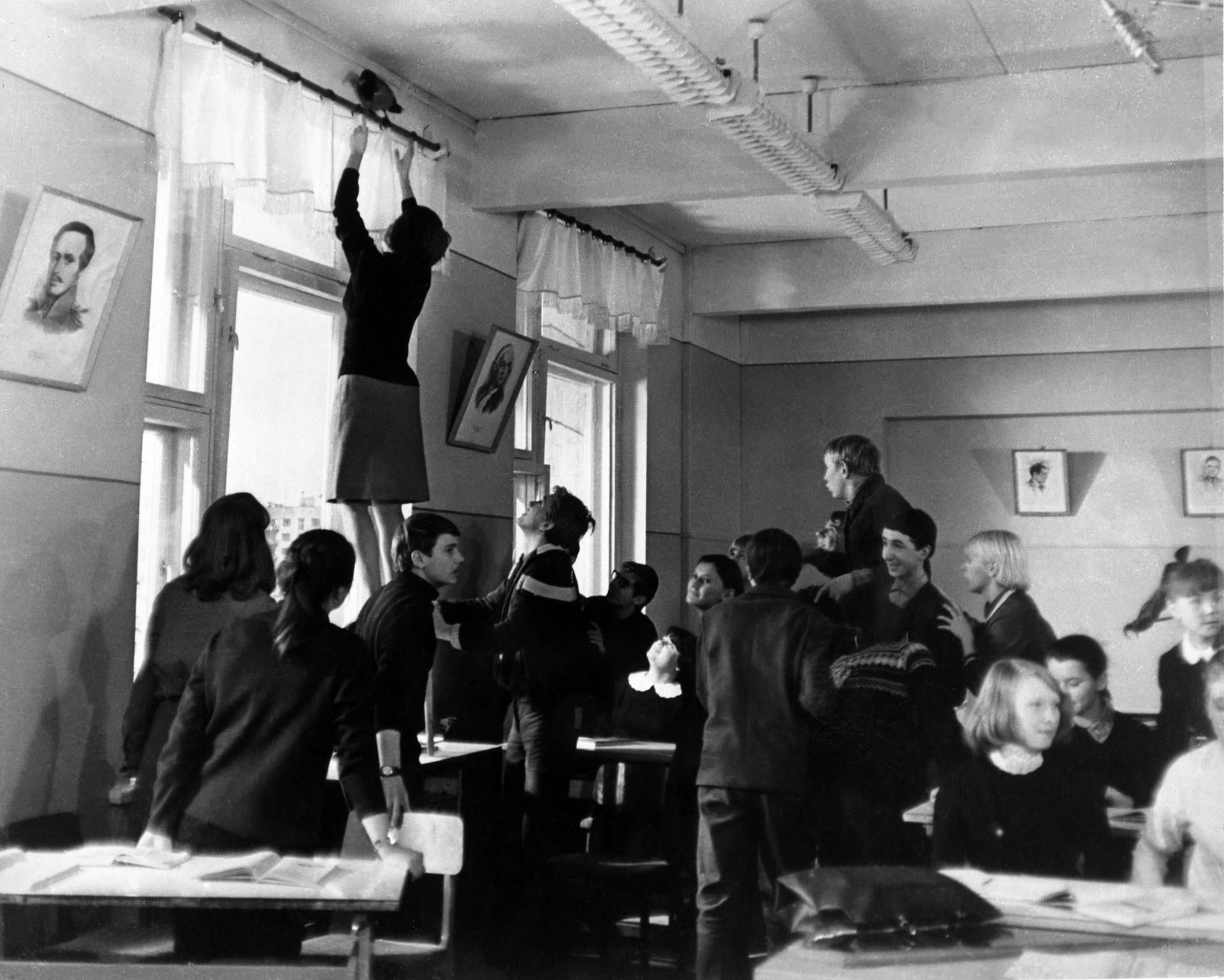Доживём до понедельника